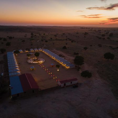 Sām Royal Pavilion Camps By Shrigo Hotels מראה חיצוני תמונה