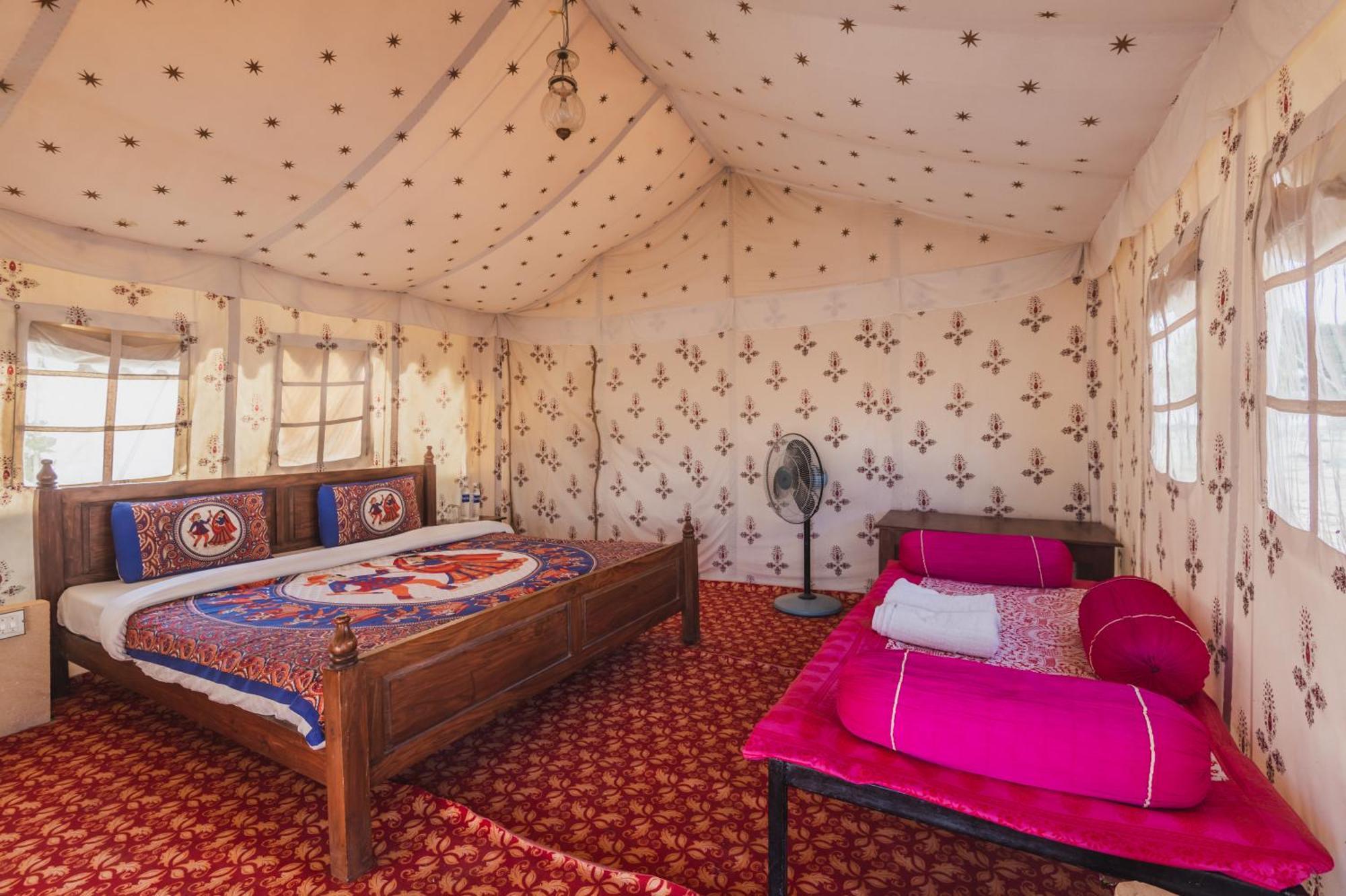Sām Royal Pavilion Camps By Shrigo Hotels מראה חיצוני תמונה